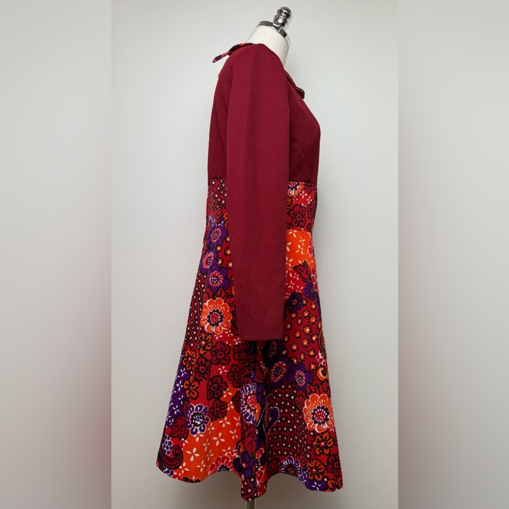 Vintage 70s Psychedelic Patchwork Red Orange Purp… - image 3